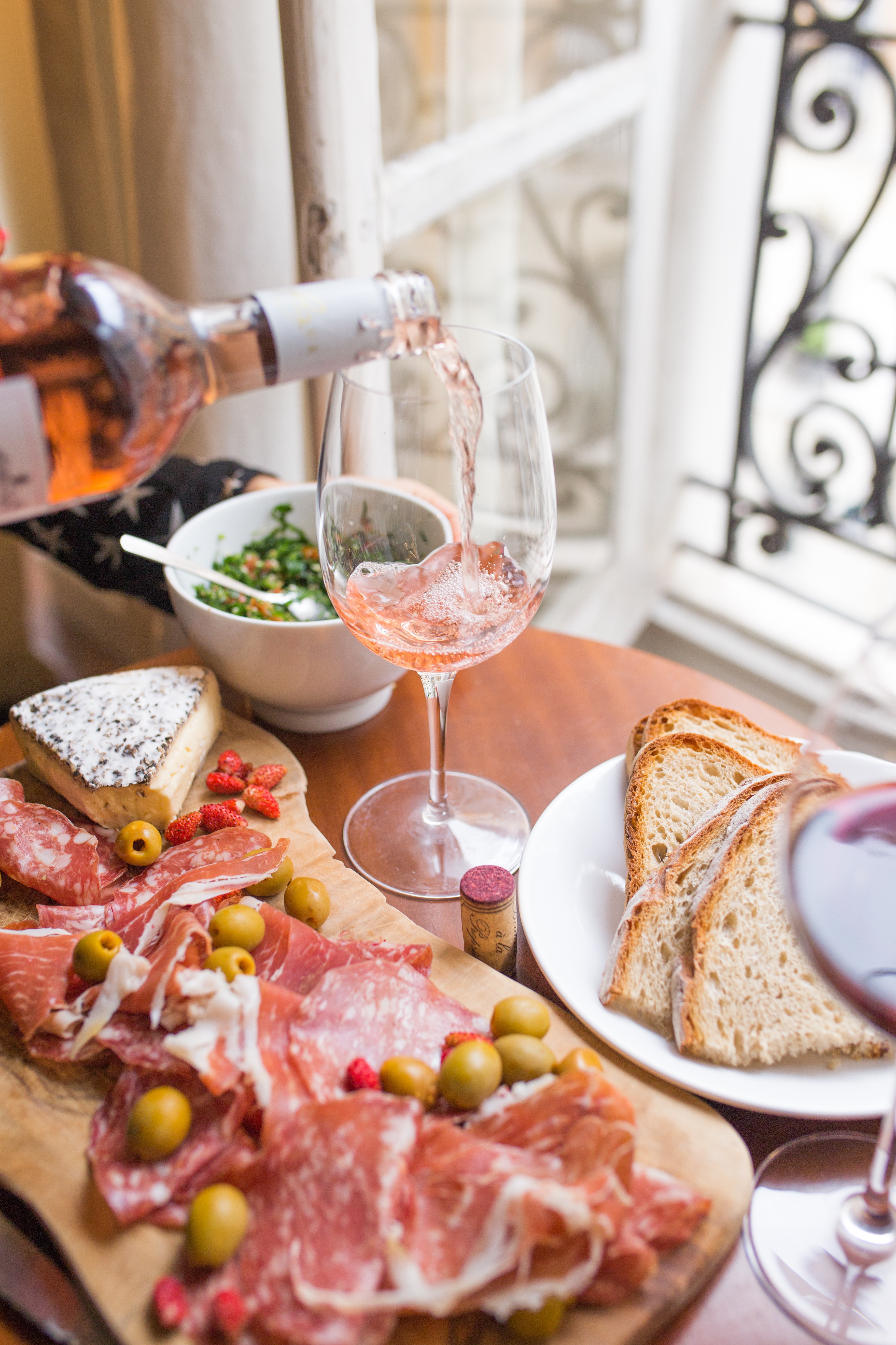 Pairing Cheese with Food and Wine